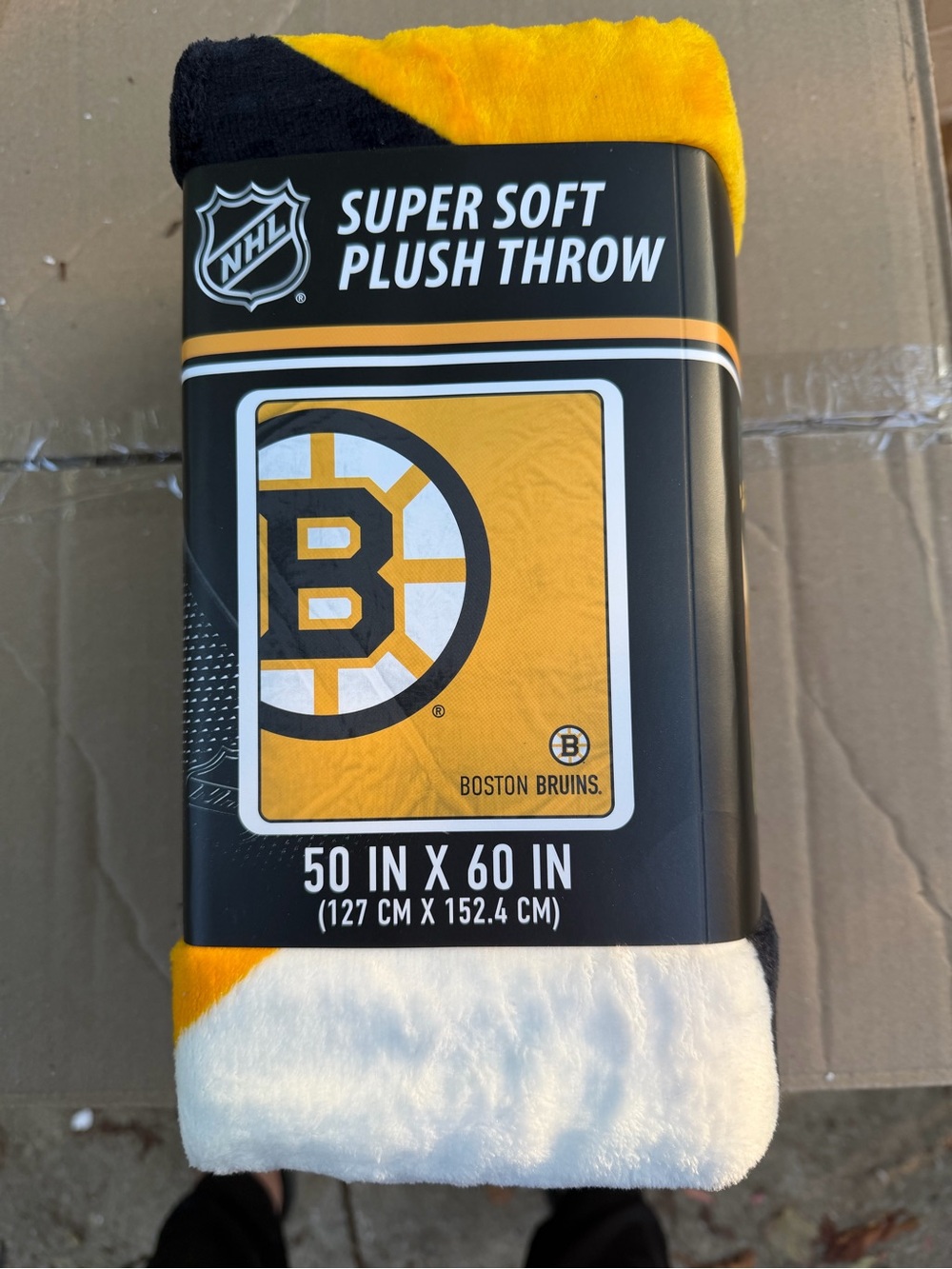 ASUS Black & Yellow Plush Throw Blanket